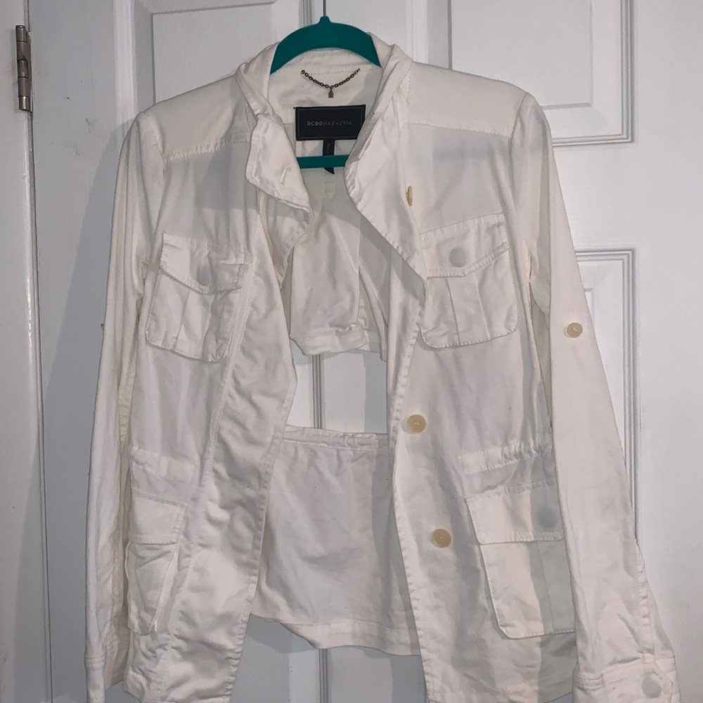 White button up cut out BCBG jacket